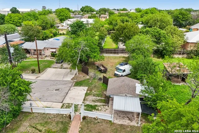 8101 & 8103 Janda Susan Rd San Antonio, TX 78209