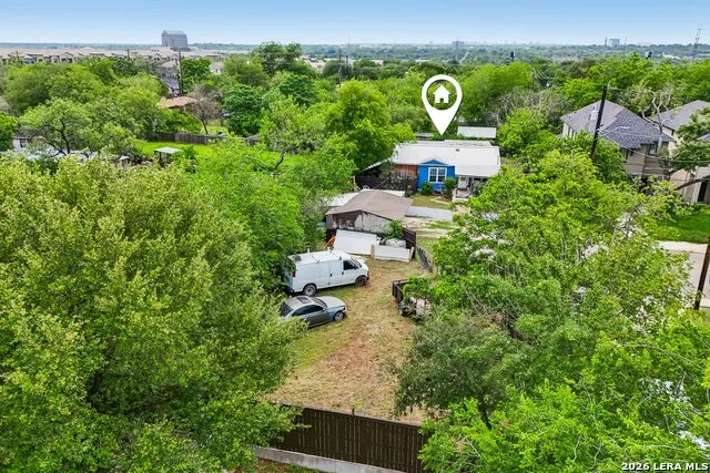 8101 & 8103 Janda Susan Rd San Antonio, TX 78209