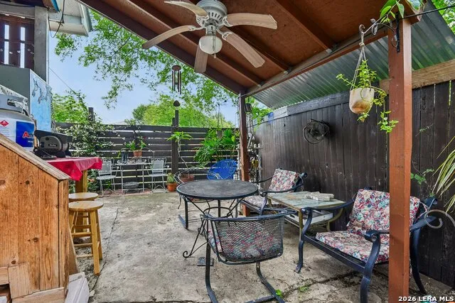 8101 & 8103 Janda Susan Rd San Antonio, TX 78209