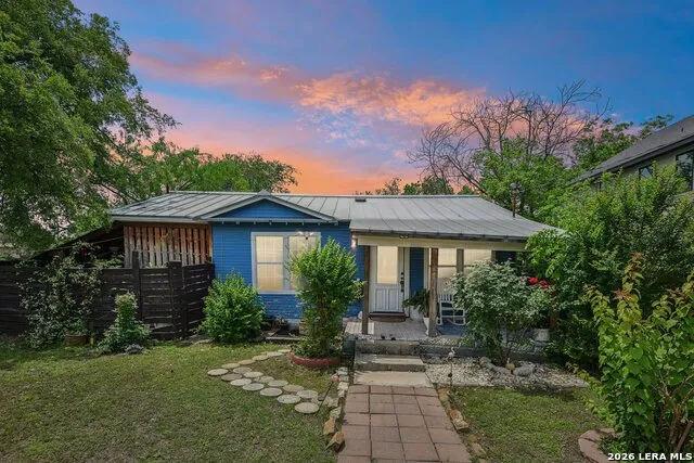 8101 & 8103 Janda Susan Rd San Antonio, TX 78209