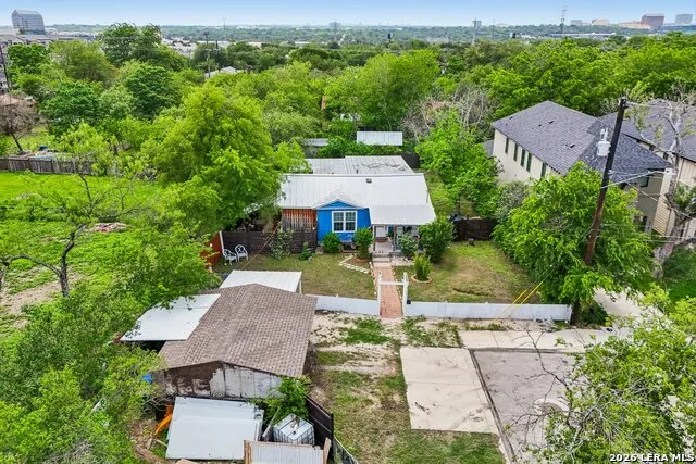 8101 & 8103 Janda Susan Rd San Antonio, TX 78209