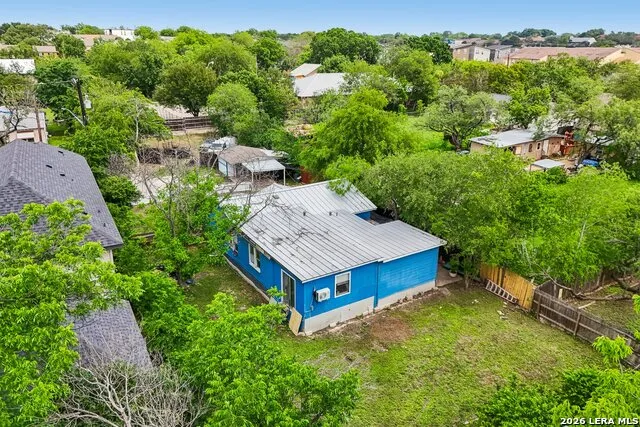 8101 & 8103 Janda Susan Rd San Antonio, TX 78209
