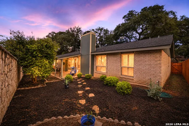 2102 Oak Ranch San Antonio, TX 78259