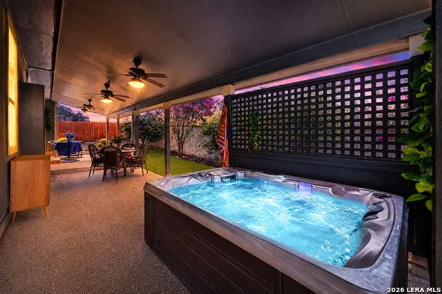 2102 Oak Ranch San Antonio, TX 78259
