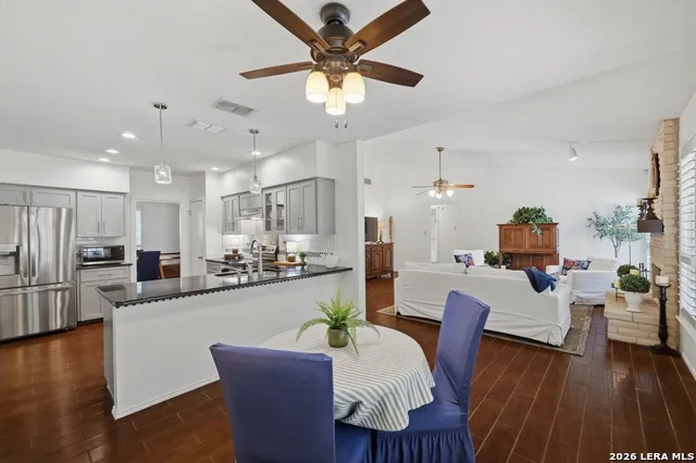 2102 Oak Ranch San Antonio, TX 78259