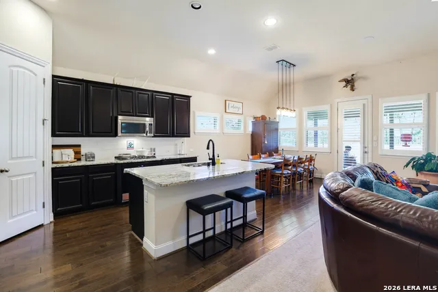 227 PARKVIEW TER Boerne, TX 78006