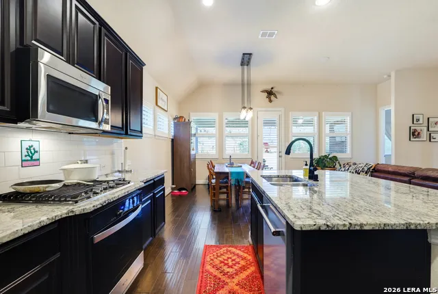 227 PARKVIEW TER Boerne, TX 78006