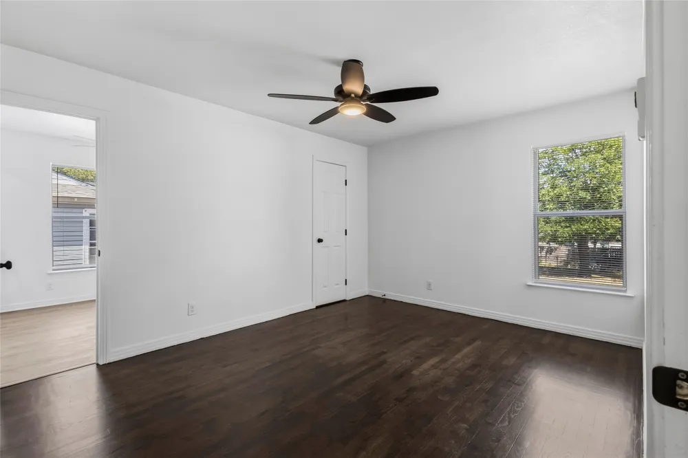 3222 Nebraska Avenue Dallas, TX 75216