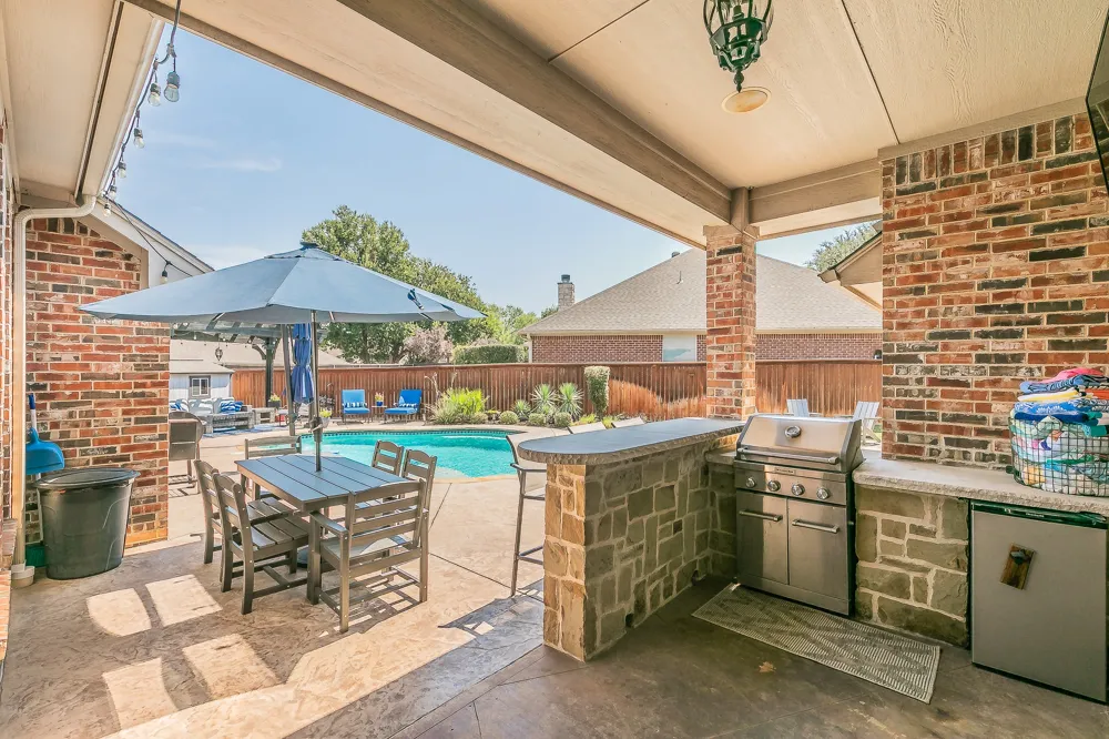 8328 Asta Court Benbrook, TX 76126