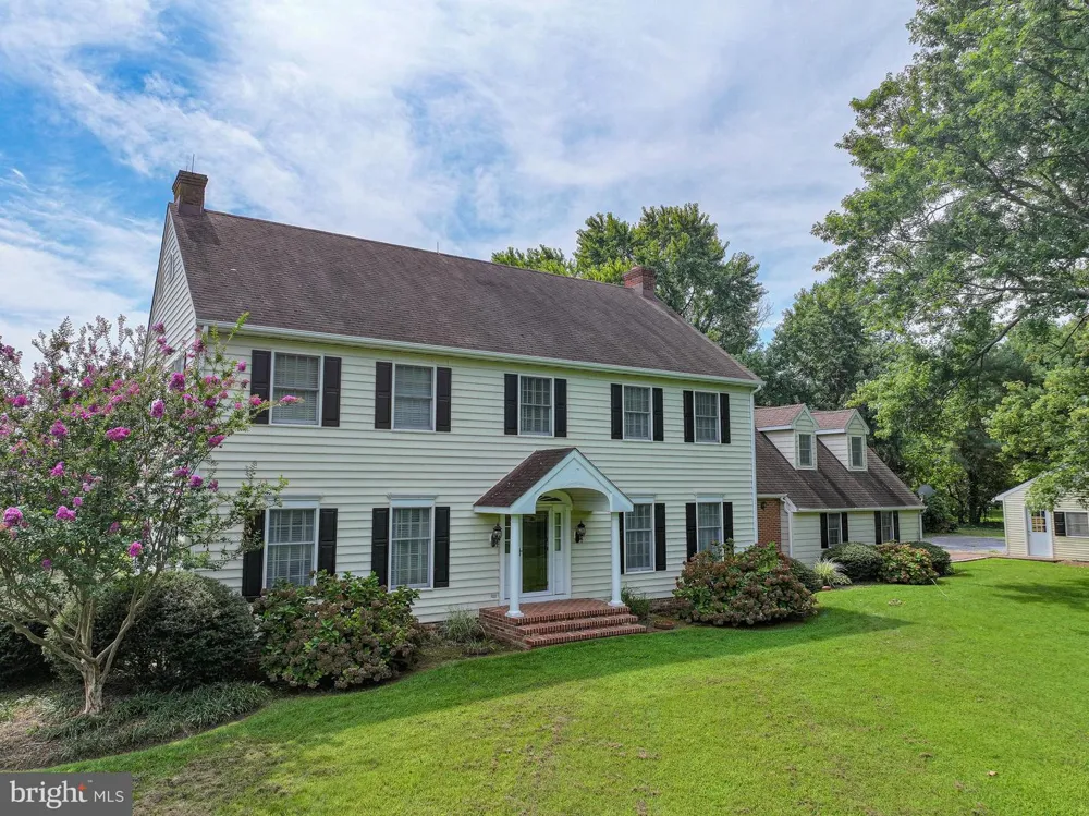 6253 MIDDLE POINT ROAD Neavitt, MD 21652
