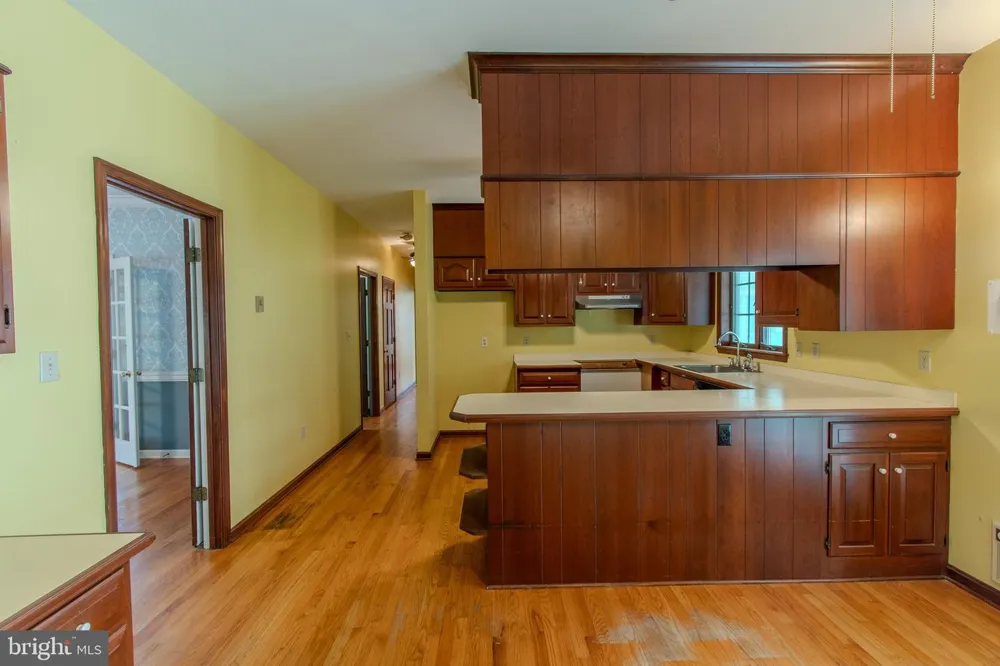 6253 MIDDLE POINT ROAD Neavitt, MD 21652