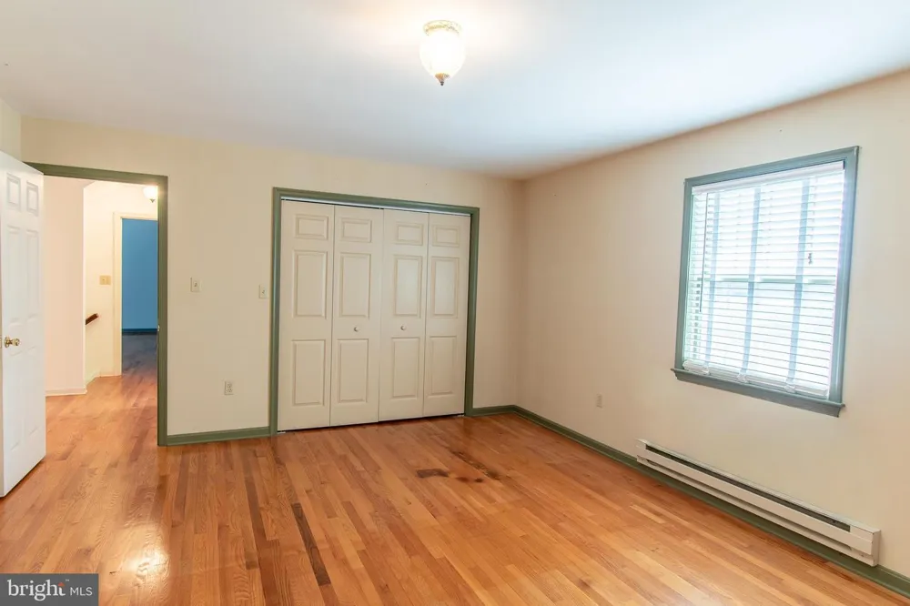 6253 MIDDLE POINT ROAD Neavitt, MD 21652