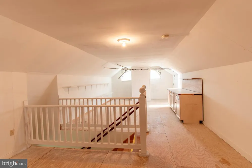 6253 MIDDLE POINT ROAD Neavitt, MD 21652