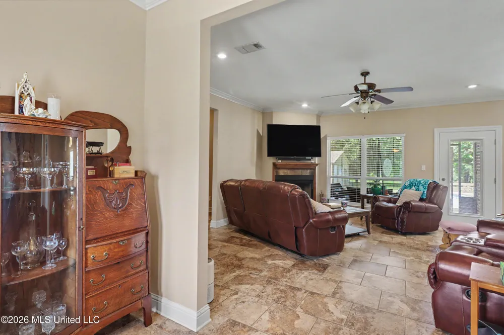 32 Paper Shell Road Carriere, MS 39426