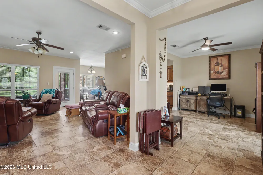 32 Paper Shell Road Carriere, MS 39426