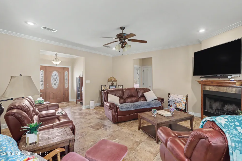 32 Paper Shell Road Carriere, MS 39426