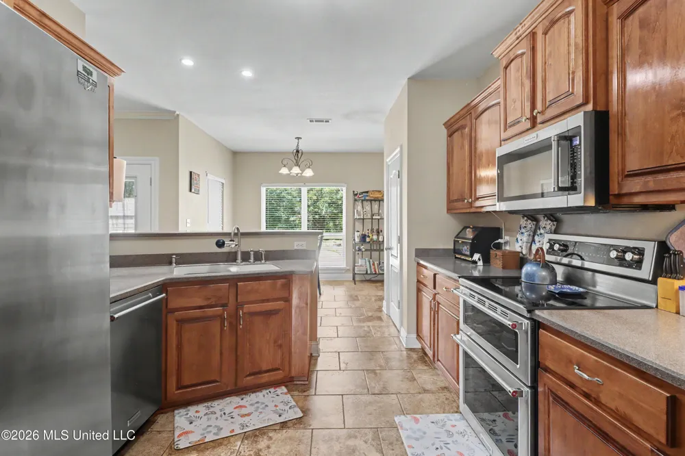 32 Paper Shell Road Carriere, MS 39426