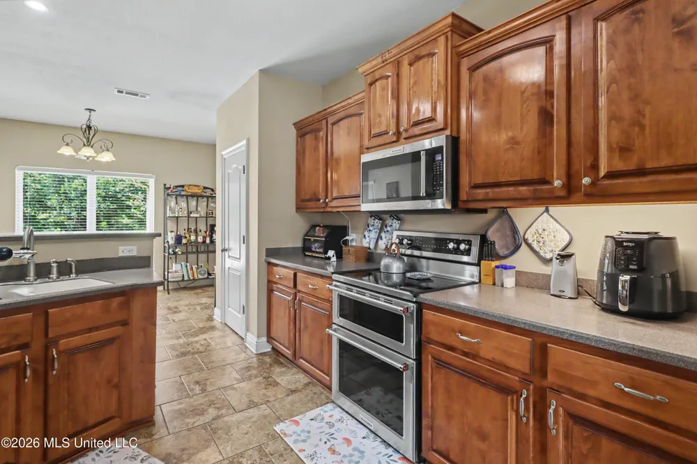 32 Paper Shell Road Carriere, MS 39426
