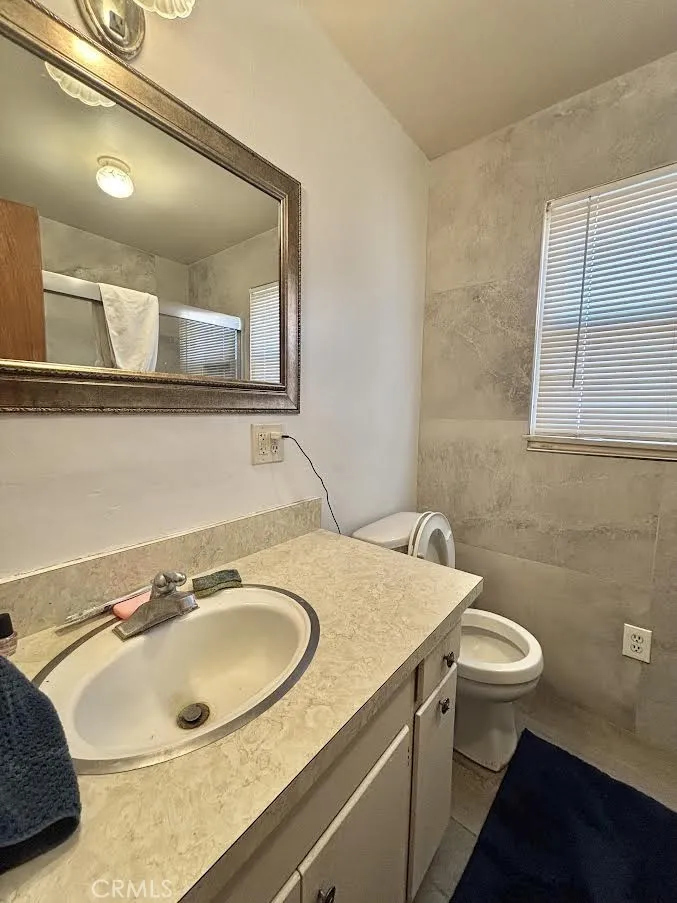 1469 Boyden Lancaster, CA 93534