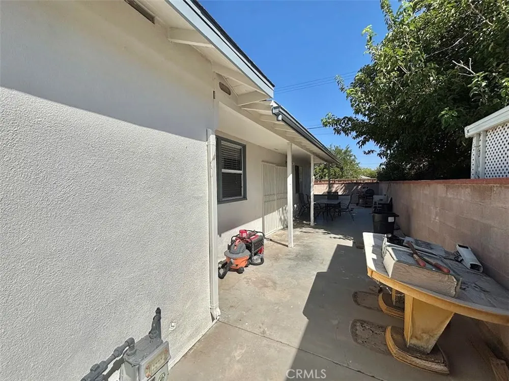 1469 Boyden Lancaster, CA 93534
