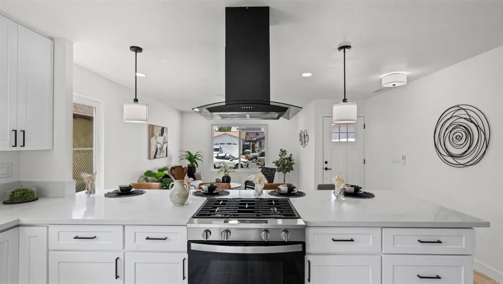 129 Diza Road San Ysidro, CA 92173