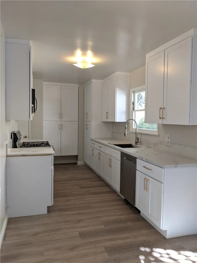 4515 Castle Lane La Canada Flintridge, CA 91011