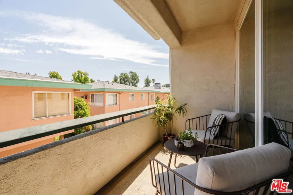 960 San Pasqual Street #203 Pasadena, CA 91106