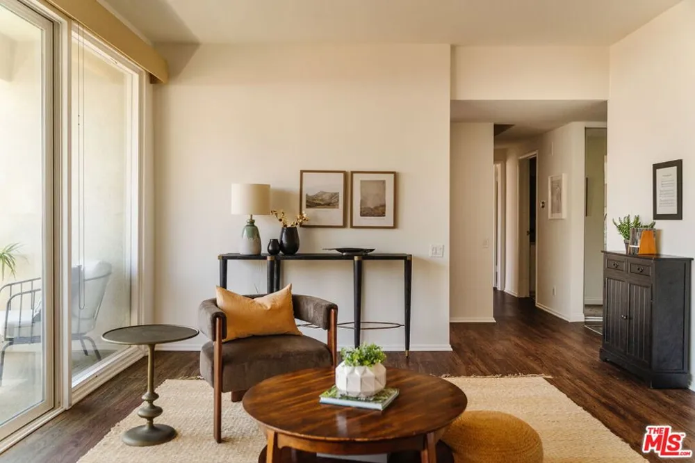 960 San Pasqual Street #203 Pasadena, CA 91106