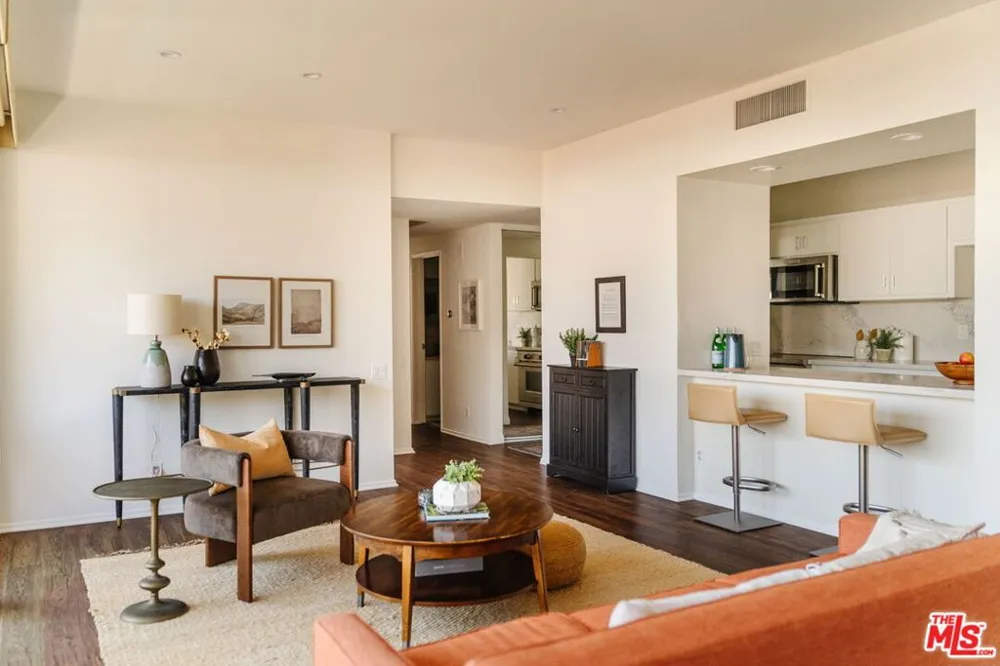960 San Pasqual Street #203 Pasadena, CA 91106