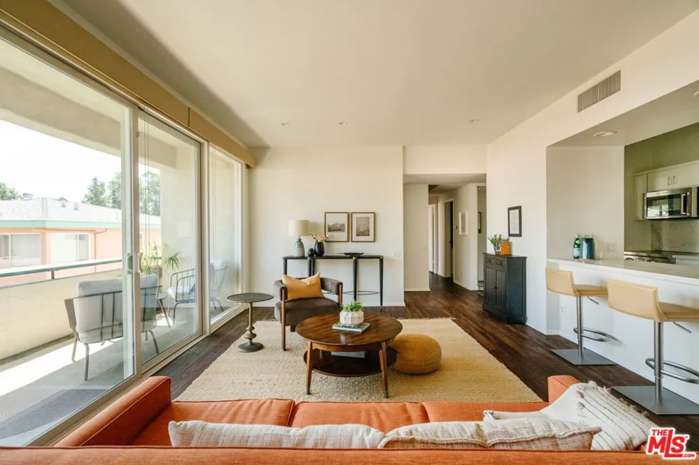 960 San Pasqual Street #203 Pasadena, CA 91106