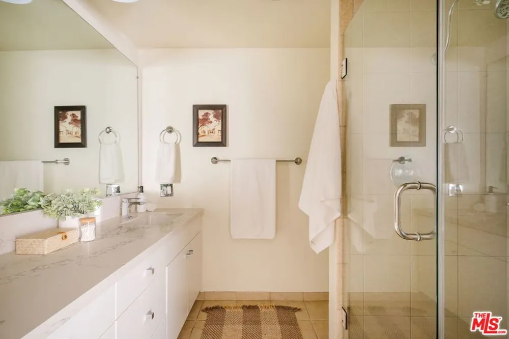 960 San Pasqual Street #203 Pasadena, CA 91106
