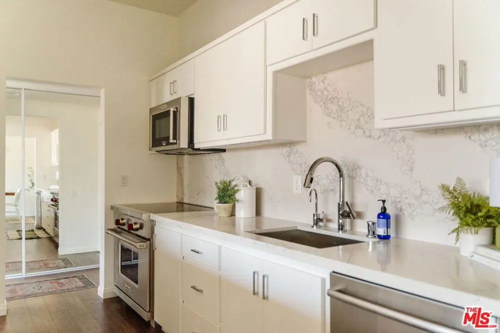 960 San Pasqual Street #203 Pasadena, CA 91106
