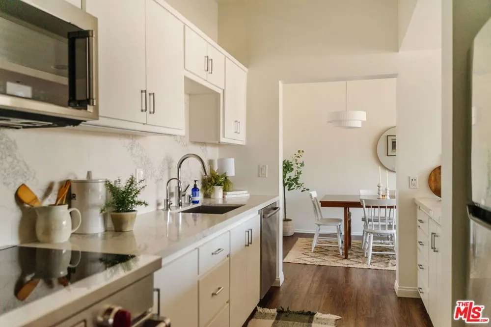 960 San Pasqual Street #203 Pasadena, CA 91106