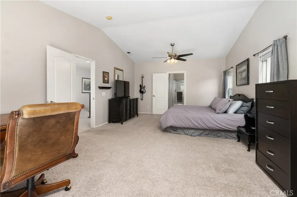 29944 Shadow Place Castaic, CA 91384