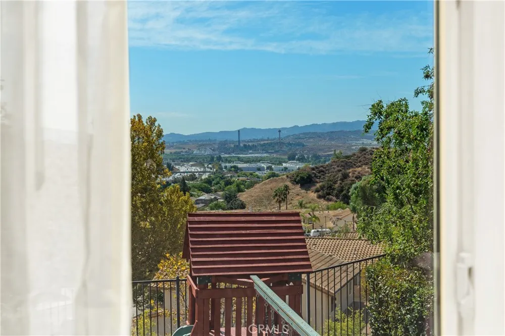 29944 Shadow Place Castaic, CA 91384