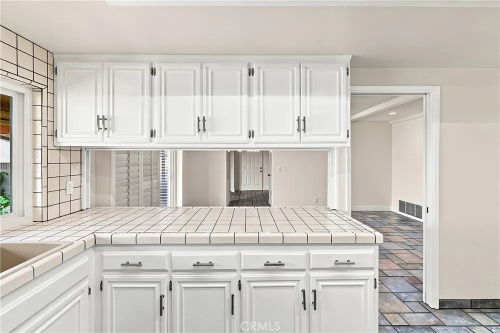 10716 Felson Circle Cerritos, CA 90703