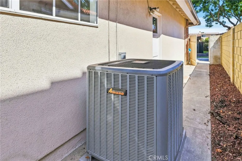 10716 Felson Circle Cerritos, CA 90703