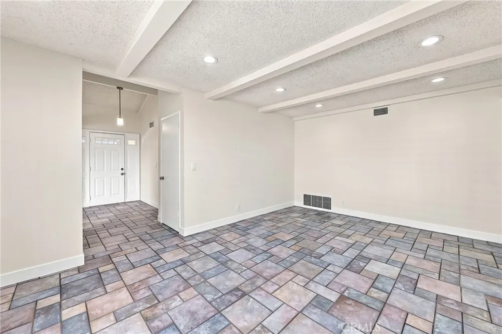 10716 Felson Circle Cerritos, CA 90703