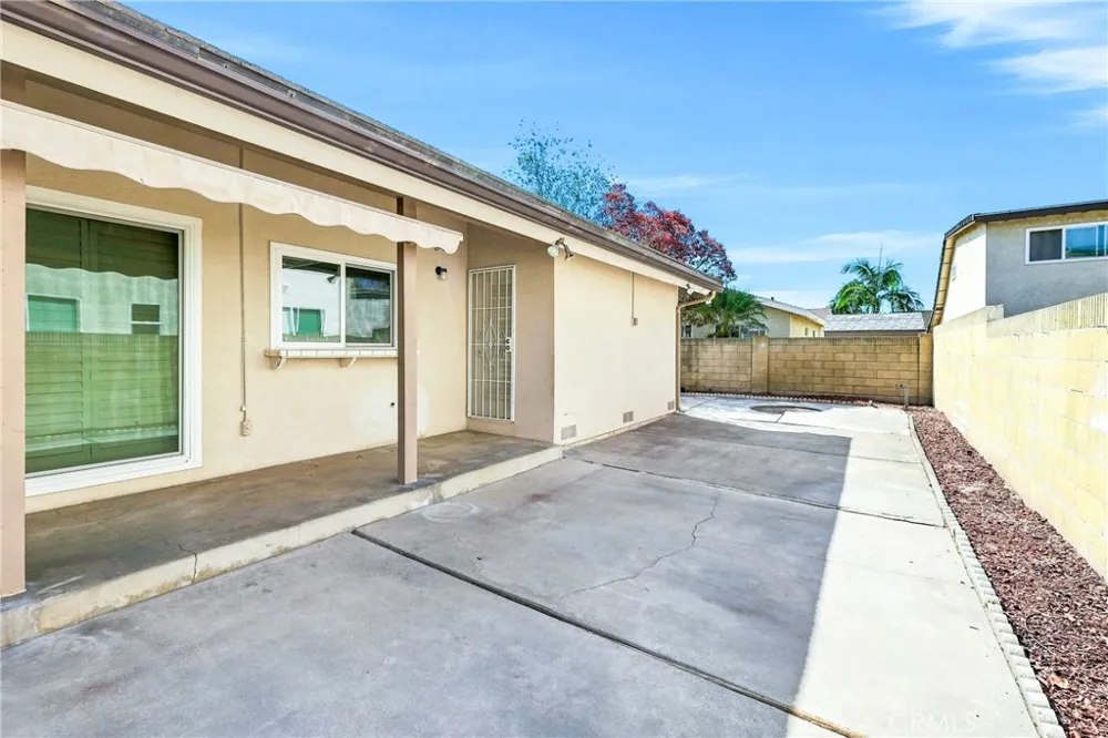 10716 Felson Circle Cerritos, CA 90703