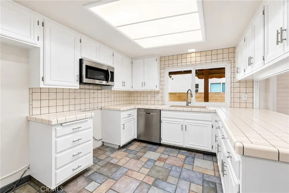 10716 Felson Circle Cerritos, CA 90703