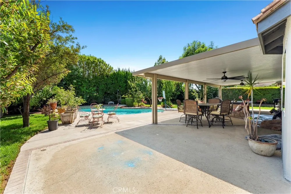 912 Pineridge Upland, CA 91784