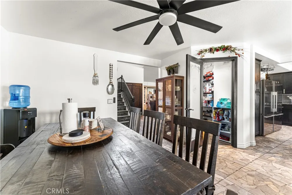 912 Pineridge Upland, CA 91784