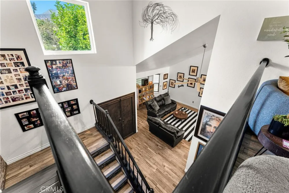 912 Pineridge Upland, CA 91784