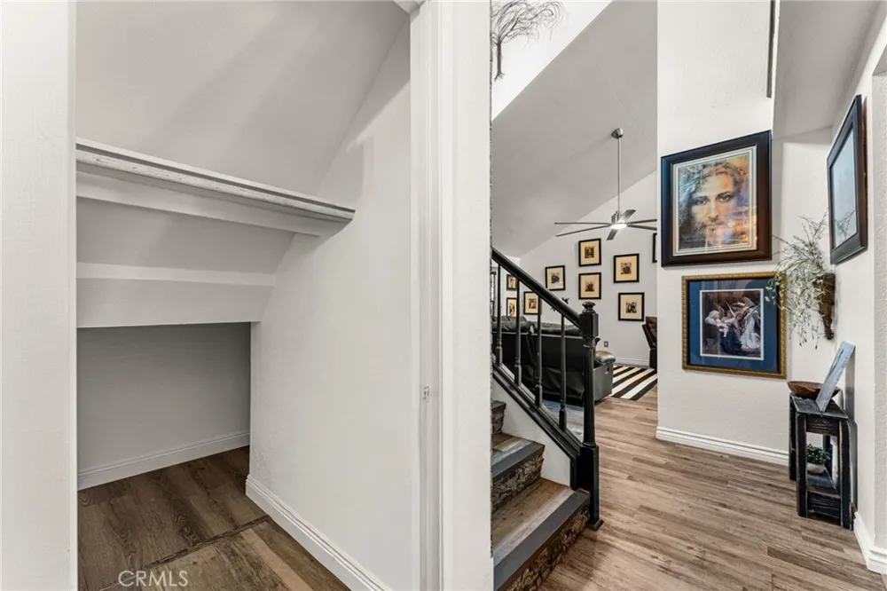 912 Pineridge Upland, CA 91784