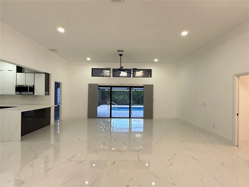 2029 Greenview Cove Dr #2029 Wellington, FL 33414