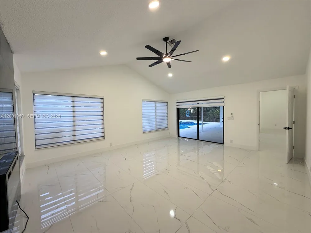 2029 Greenview Cove Dr #2029 Wellington, FL 33414