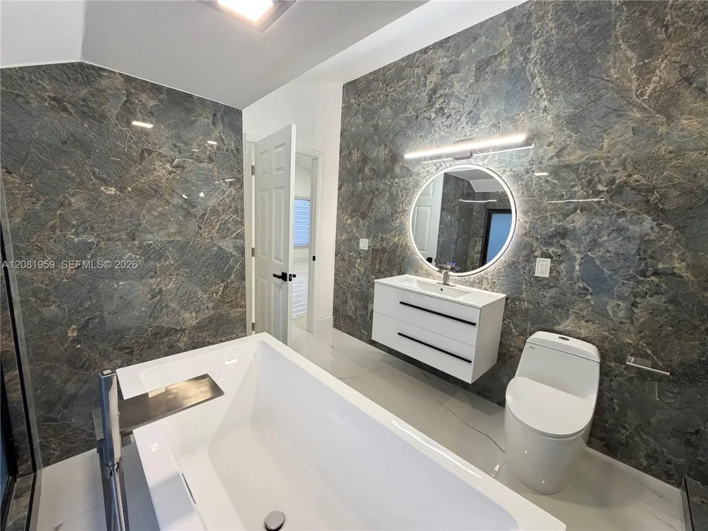 2029 Greenview Cove Dr #2029 Wellington, FL 33414