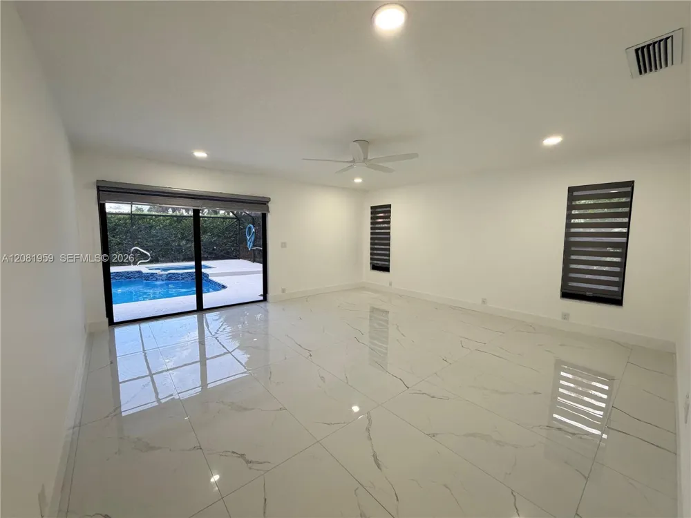 2029 Greenview Cove Dr #2029 Wellington, FL 33414