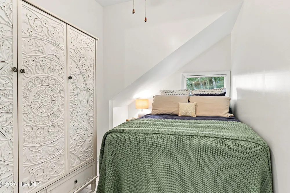103 Georgia Street Emerald Isle, NC 28594