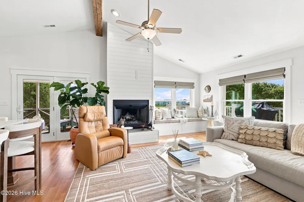 103 Georgia Street Emerald Isle, NC 28594